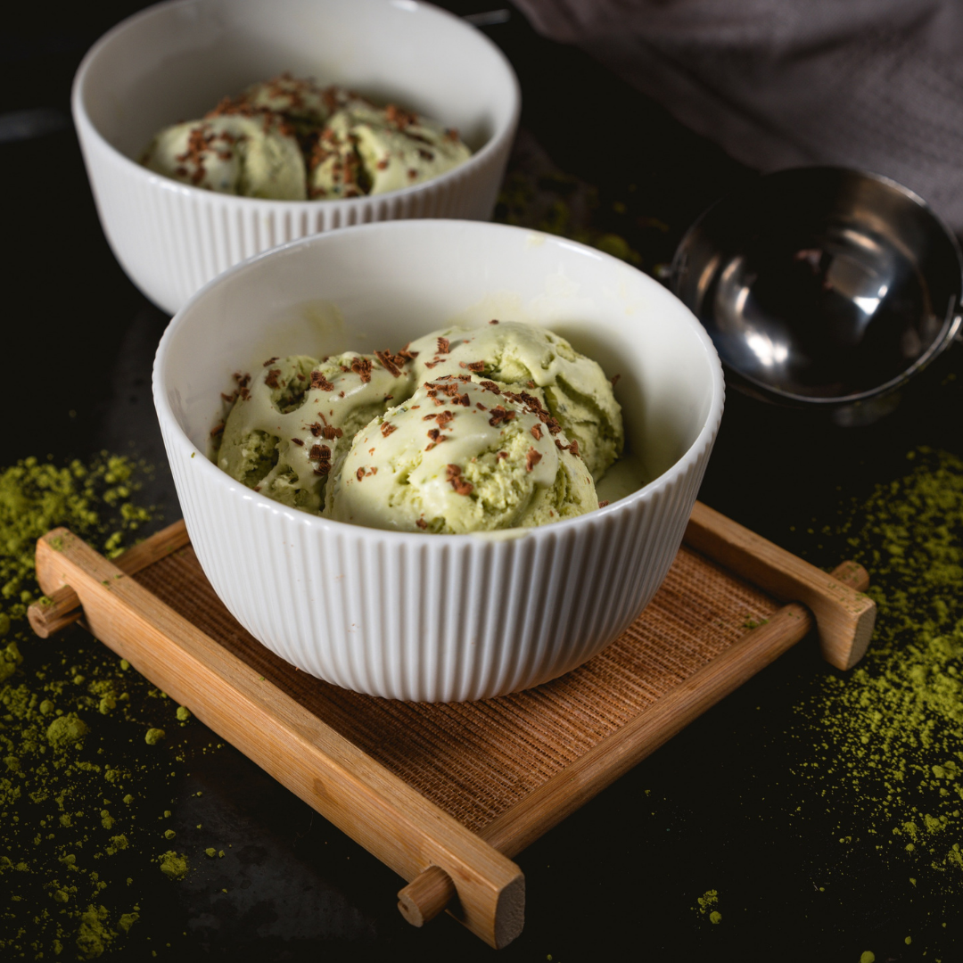 MATCHA ICE CREAM WITH DESERT HONEY: KIDNEYWOOD BLOSSOM