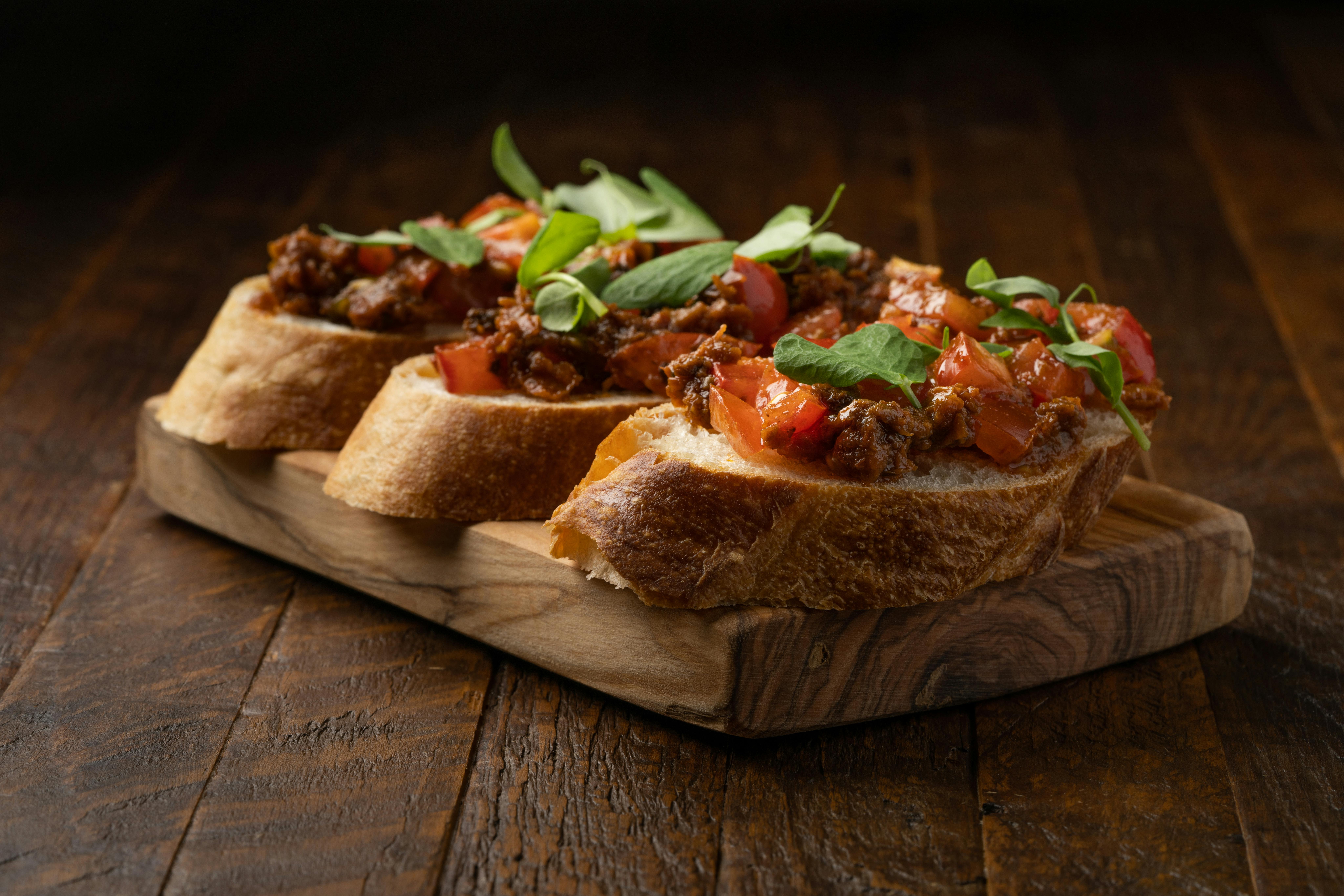 Bruschetta de pan de  ajo con miel